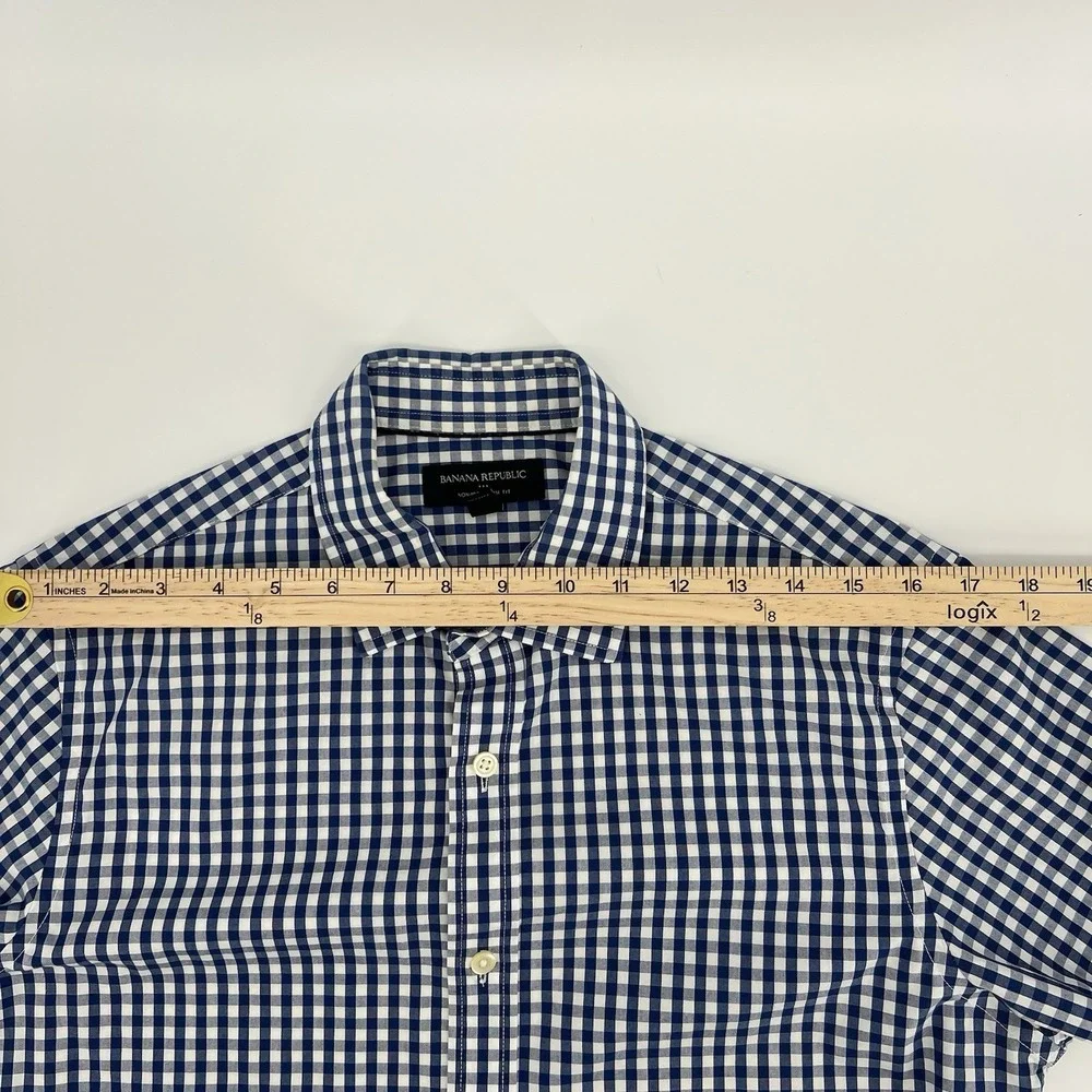 Banana Republic Men's Shirt Size SMALL 14-14 1/2 Slim Fit Blue Check Long Sleeve